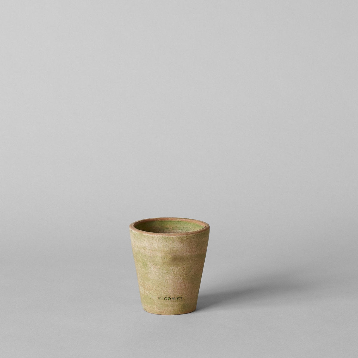 Greenwash Terracotta Studio Planter