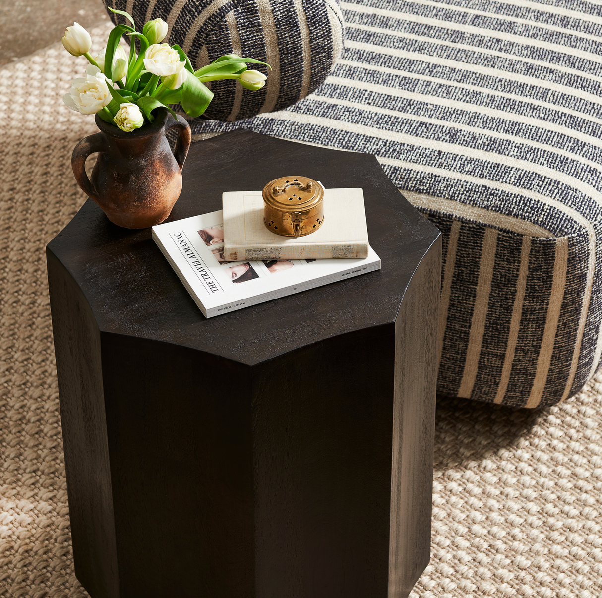 Vector Accent Table - Brownstone