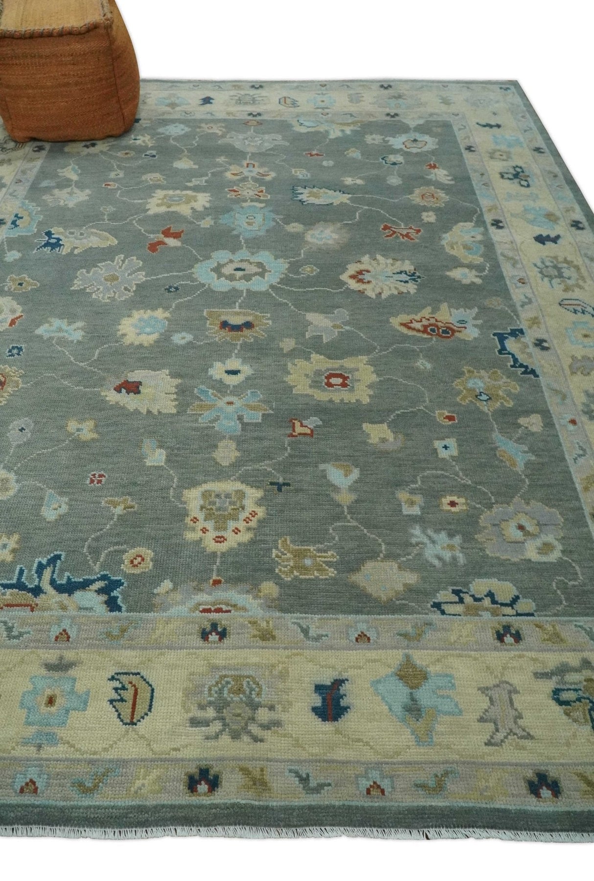 Hand knotted Gray and Beige Traditional Oushak Wool Area Rug