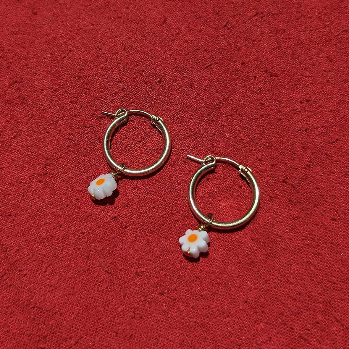 Charm Hoop Earrings | Daisies