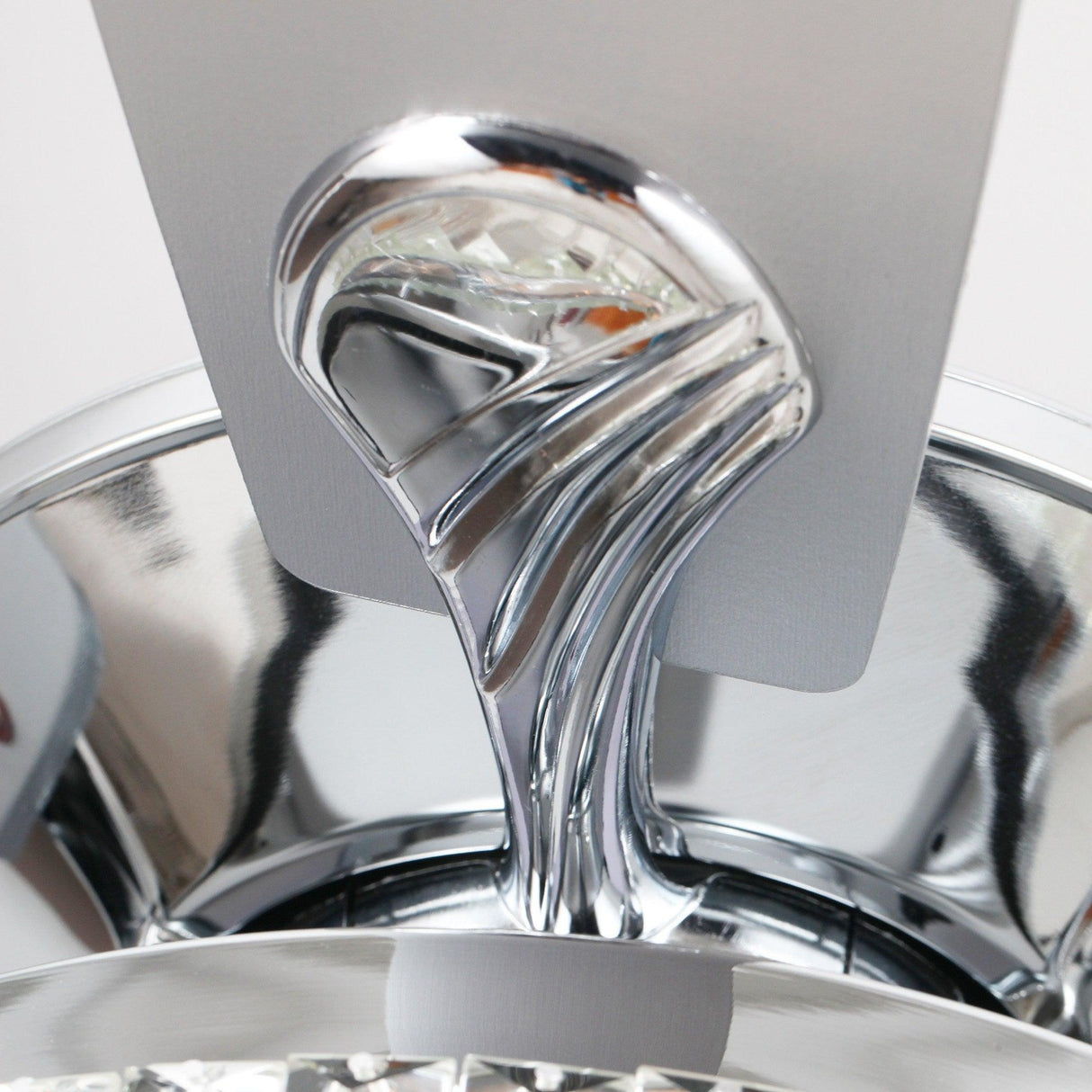 52" Elkton Modern Reversible Crystal Fandelier with Lighting and Remote Control