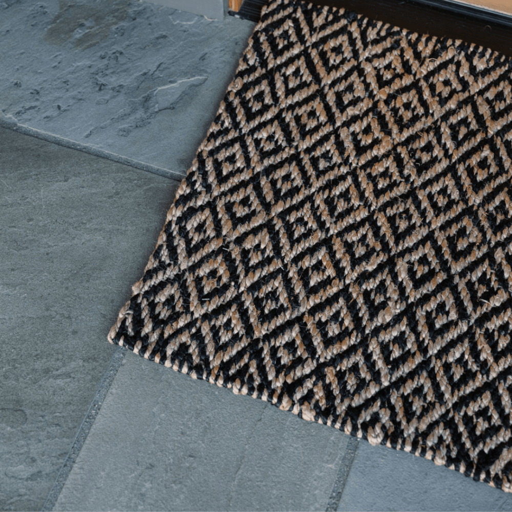 Natural and Black Diamonds Jute Rug