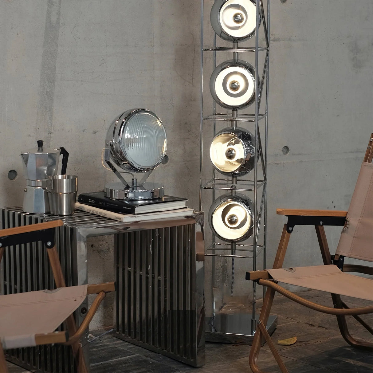 Chrome Spheres Bauhaus Lamp