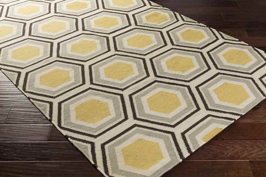 Sivas Modern Beige/Yellow/Black Area Rug