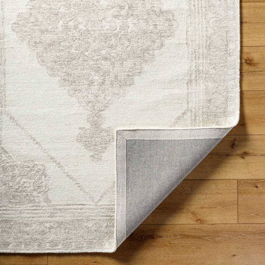 Katheryn Traditional Light Silver Area Rug