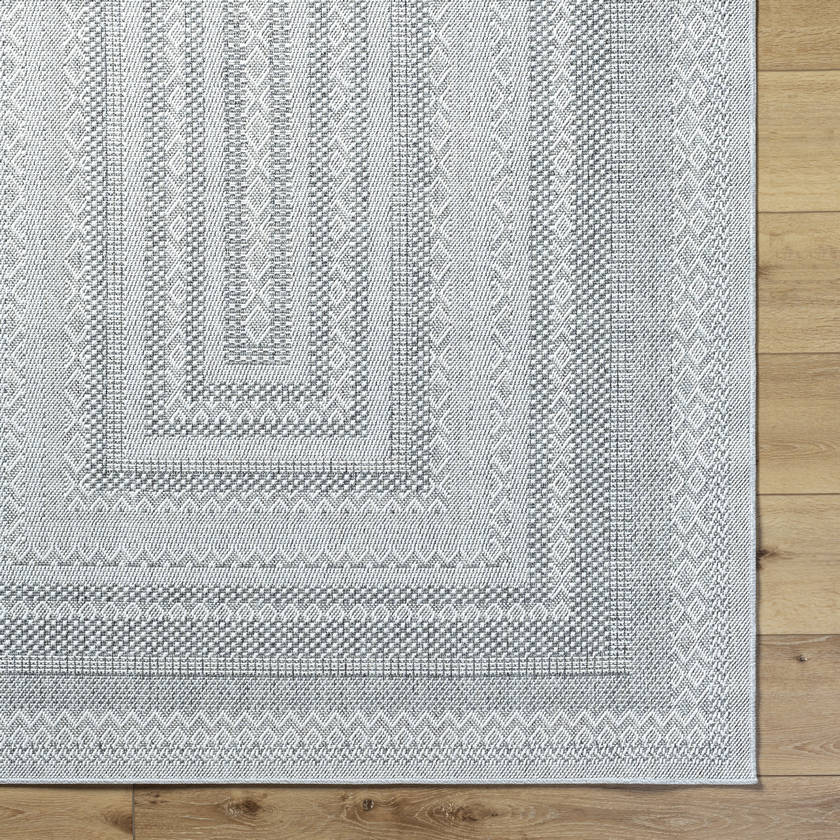 Vangie Cottage Medium Gray/White Area Rug