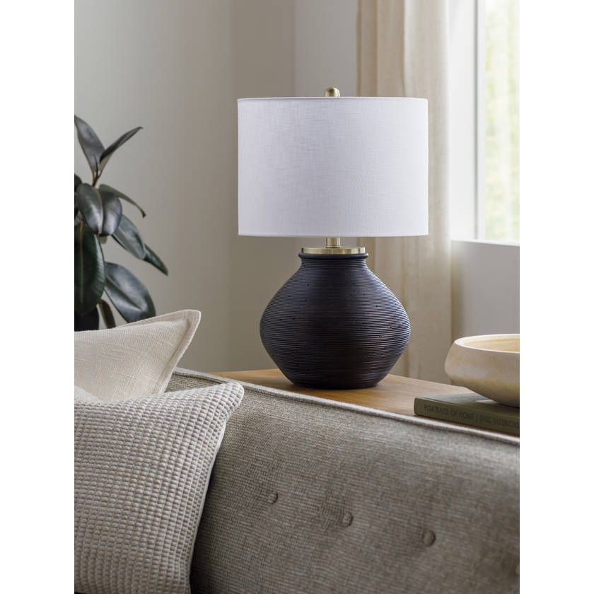 Genk Traditional White Table Lamp