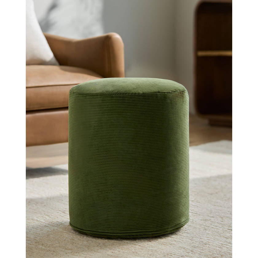 Benjiman Moss Pouf