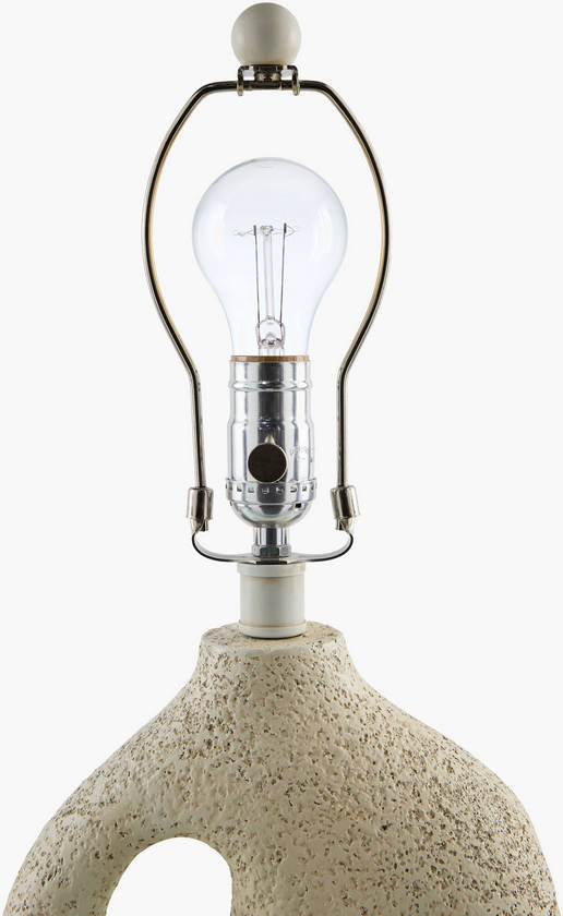 Dyanne Traditional Cream/Wheat Table Lamp