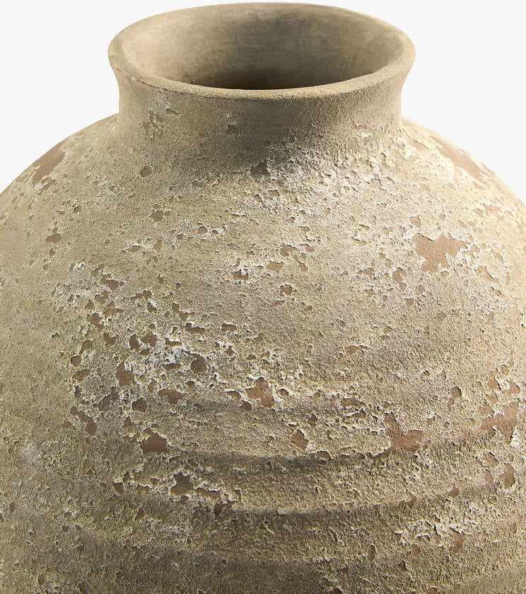 Hartnett Rust Vase - Galey Alix x Livabliss