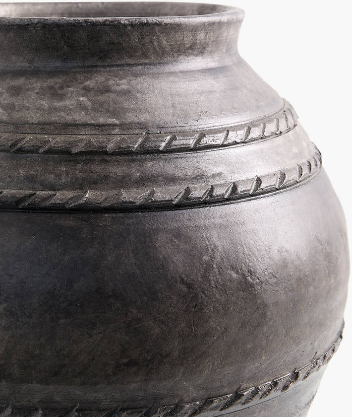 Stevi Gray Vase - Galey Alix x Livabliss