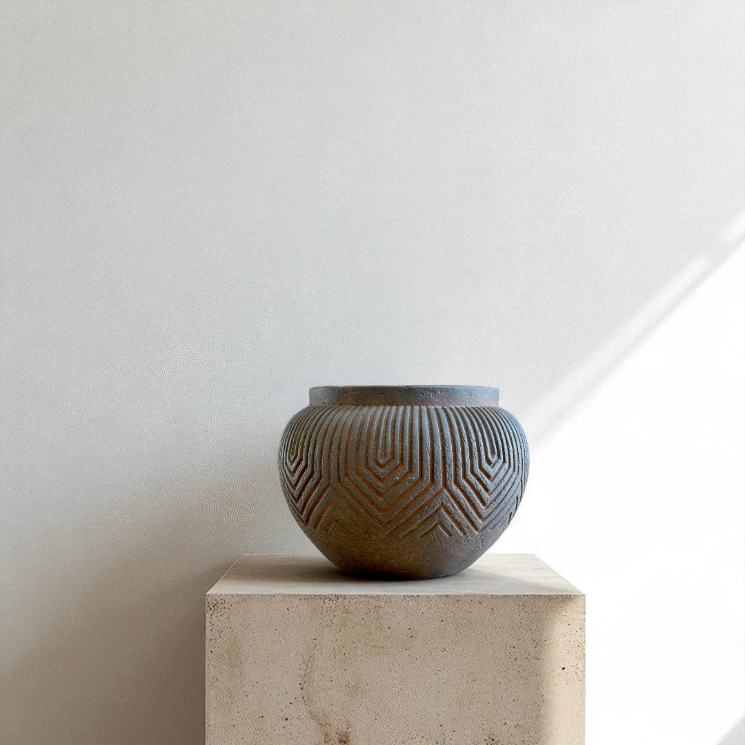 Linden Concrete Vessel in Rustic Umber, 8"D X 6"H