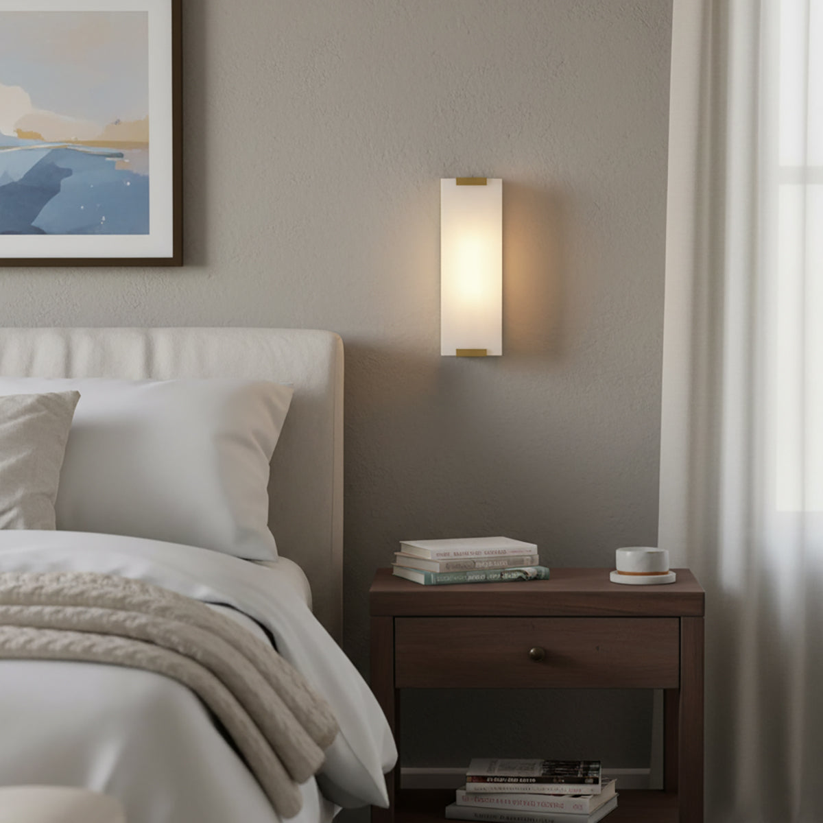 Alabaster Roux Wall Lamp