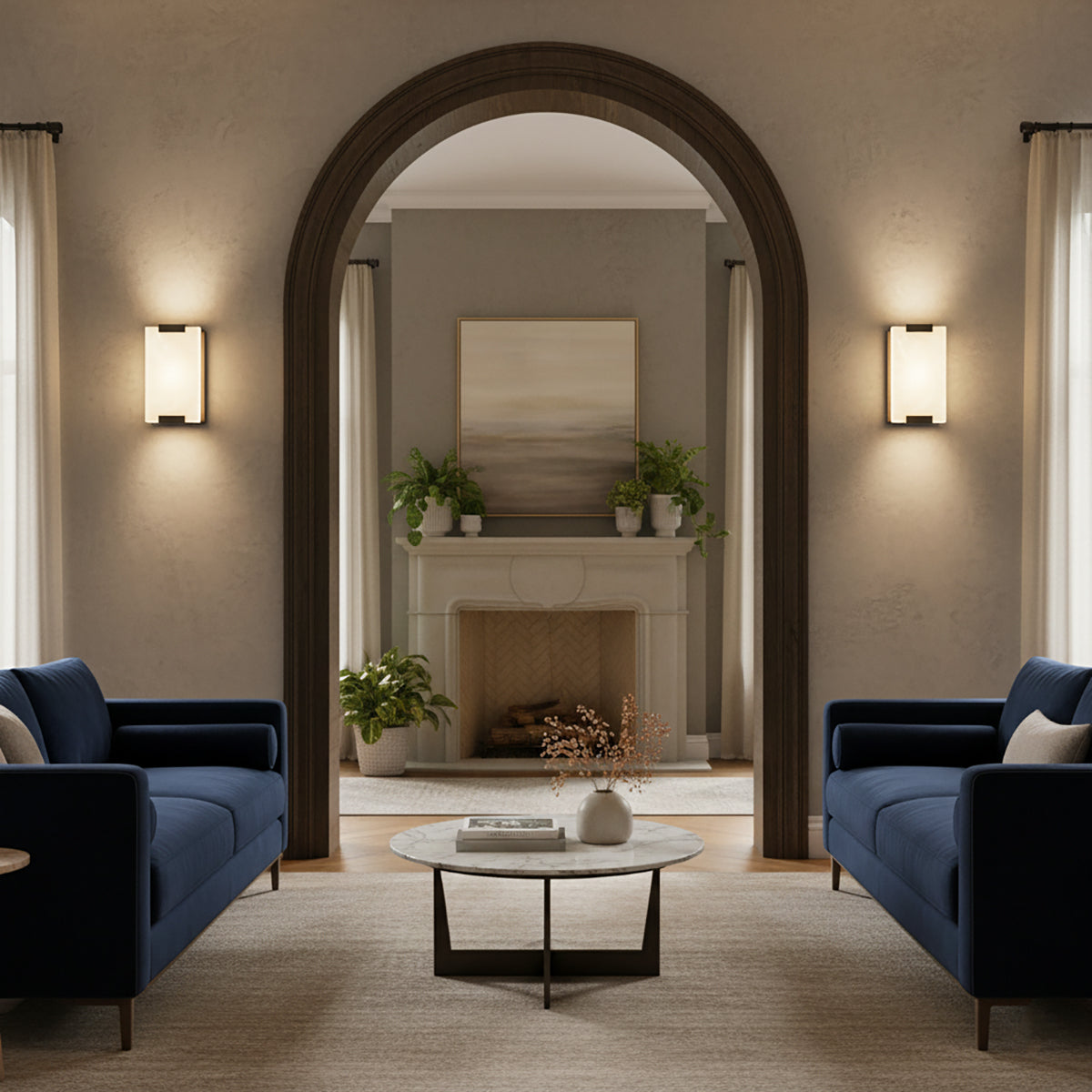 Alabaster Roux Wall Lamp