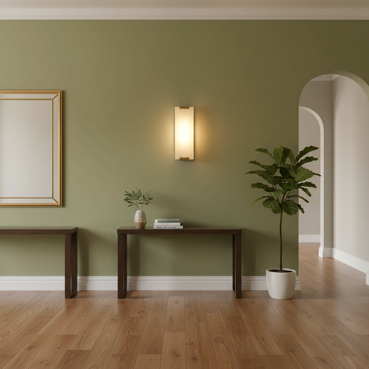 Alabaster Roux Wall Lamp