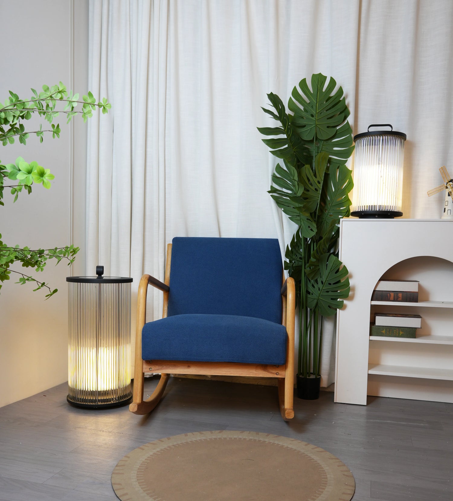 Ambient Line Lantern Garden Lights