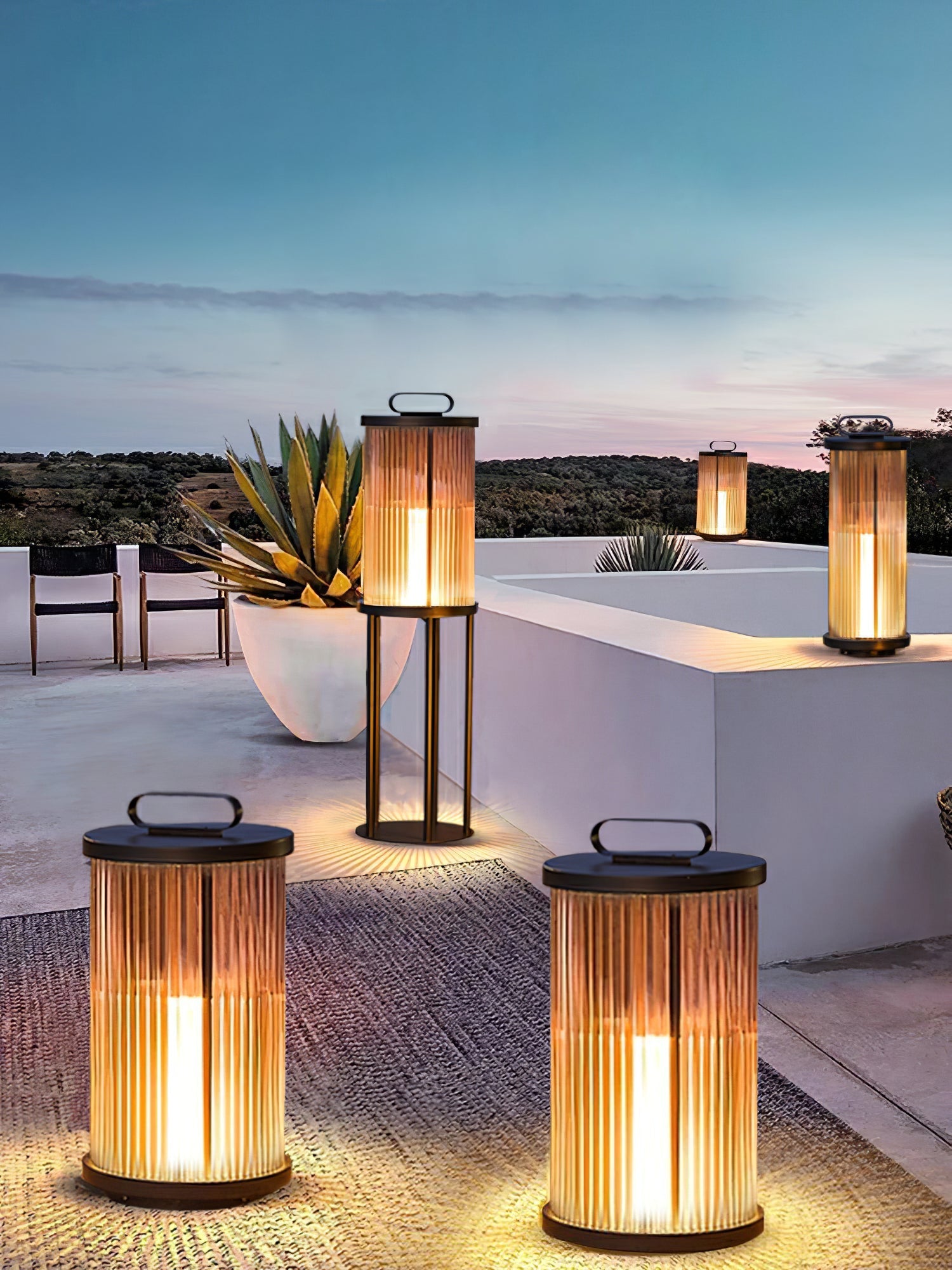 Ambient Line Lantern Garden Lights