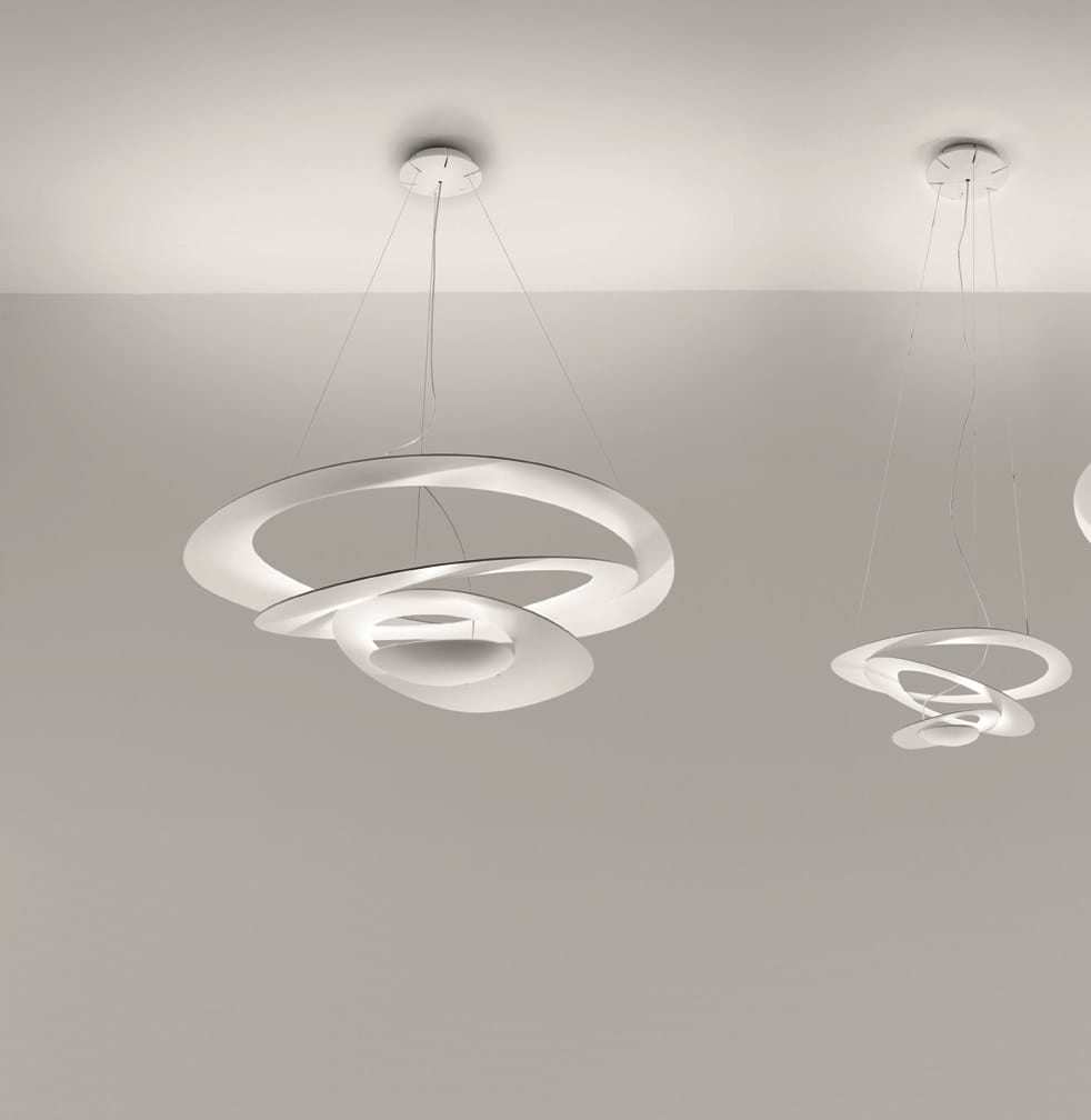 Pirce pendant lamp