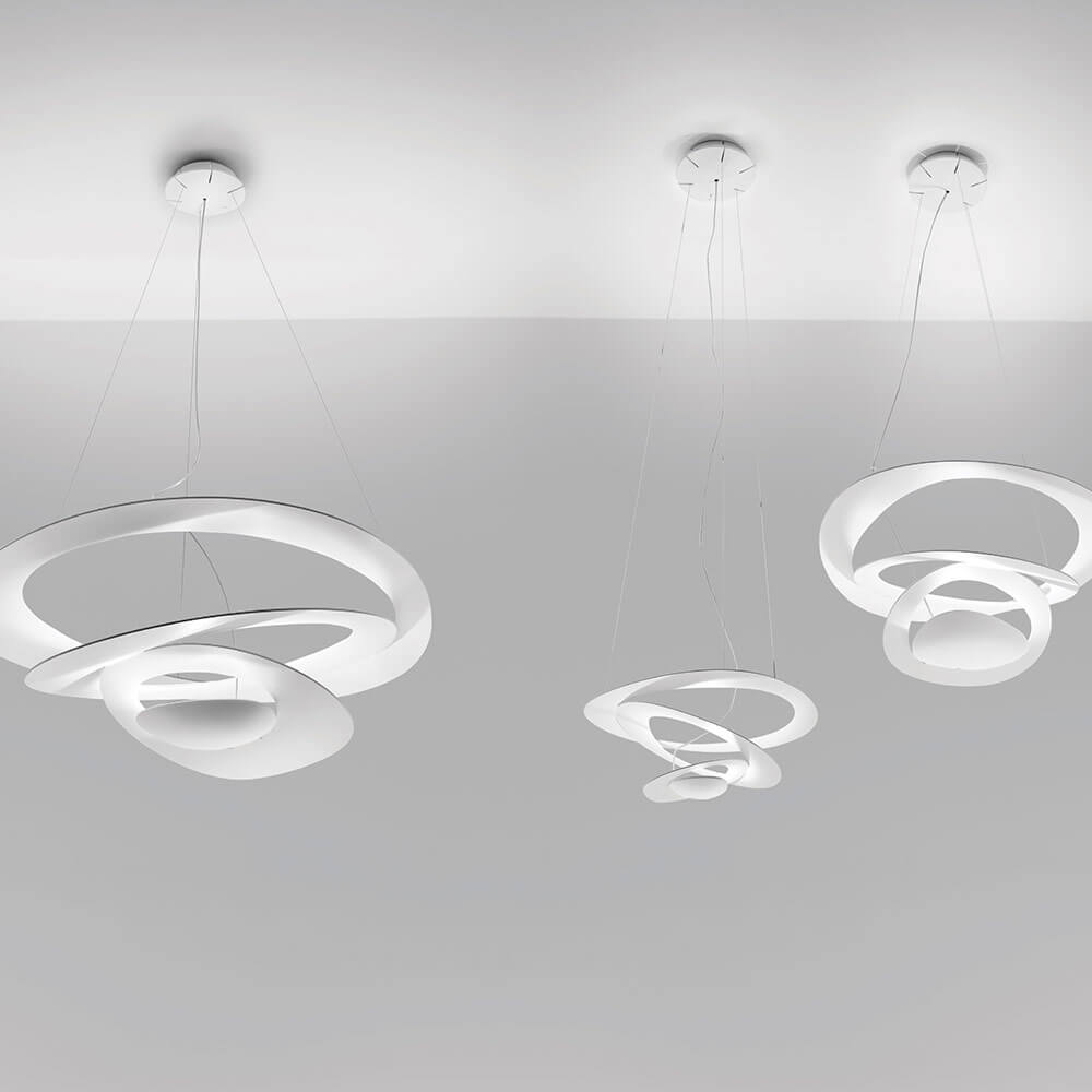 Pirce pendant lamp