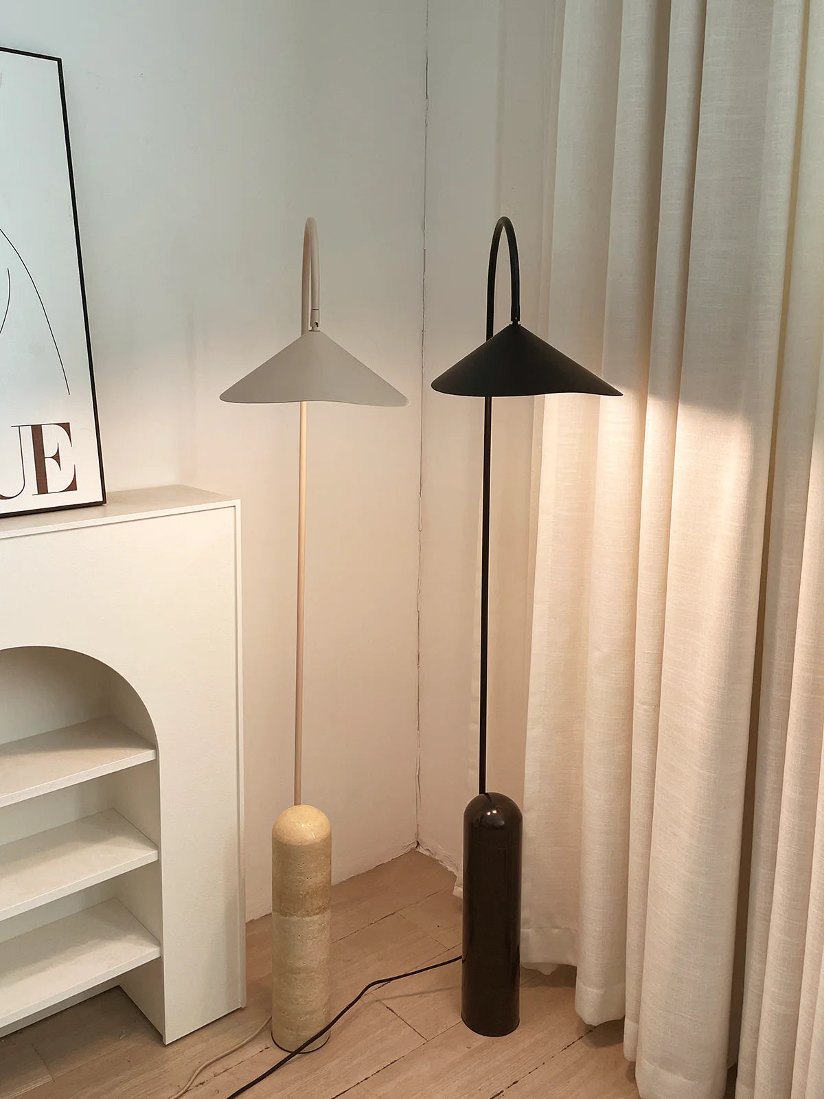 Arum Duckbill Floor Lamp