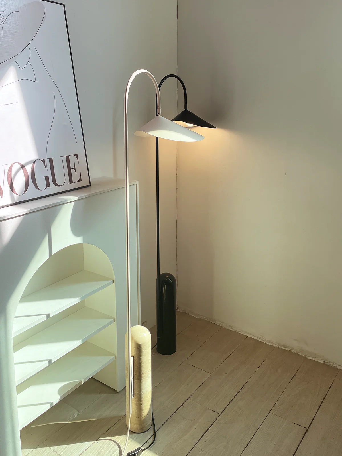 Arum Duckbill Floor Lamp