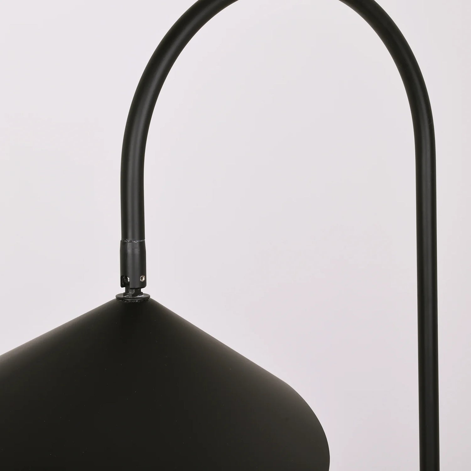 Arum Duckbill Table Lamp