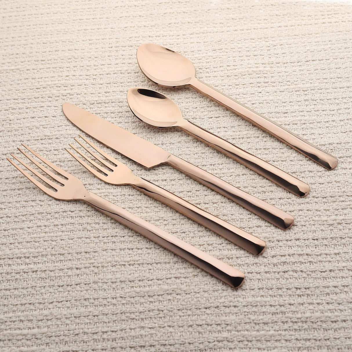 Ariella PVD 5 Pc. Flatware Set