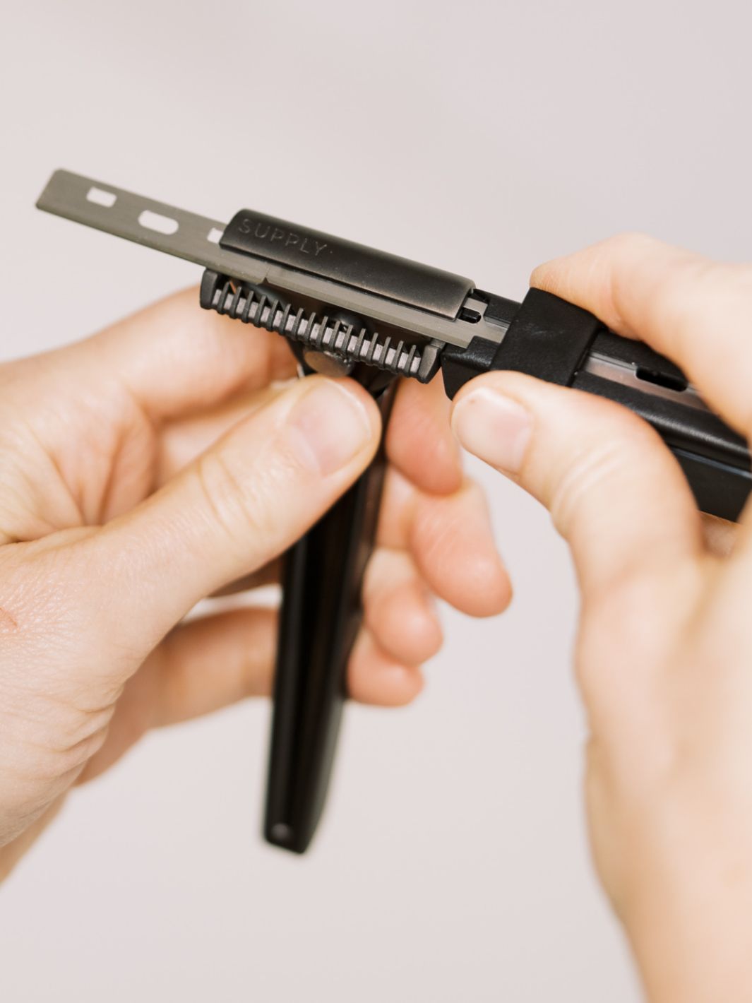 Single Edge SE Refill Set (Cream + Blades)