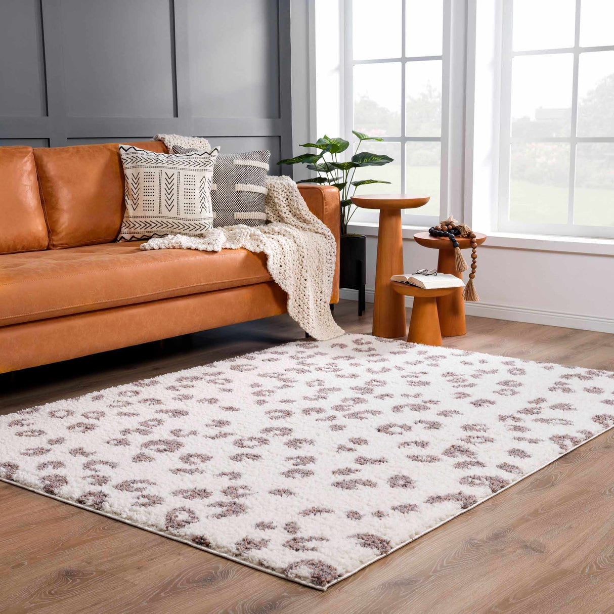 Zhen Pink Spots Leopard Rug - Clearance