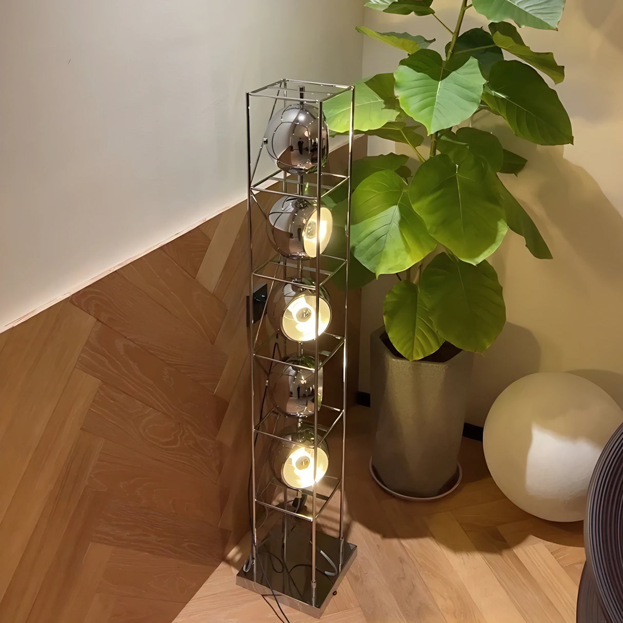 Chrome Spheres Bauhaus Lamp