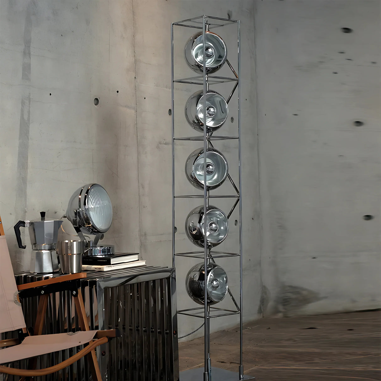 Chrome Spheres Bauhaus Lamp