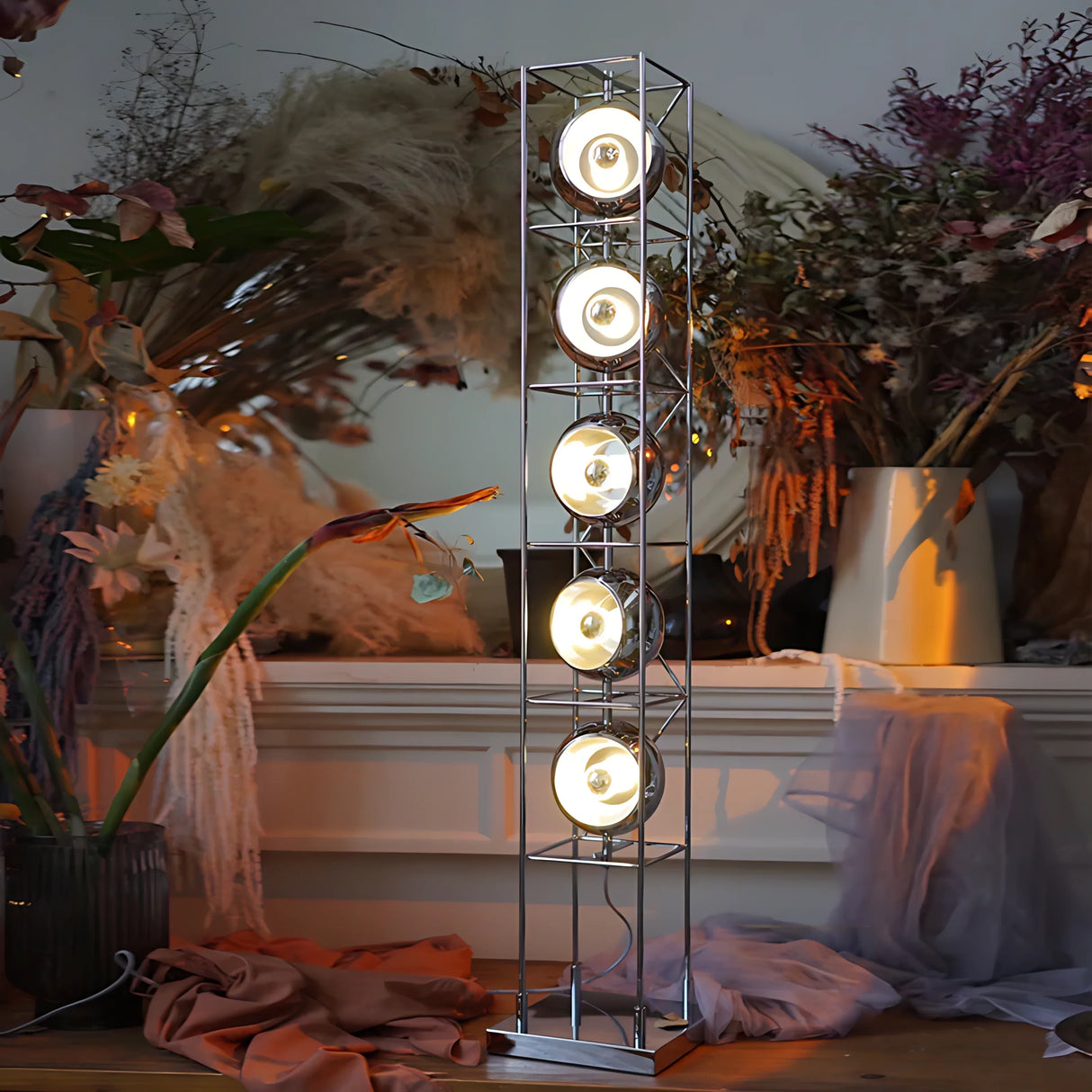 Chrome Spheres Bauhaus Lamp