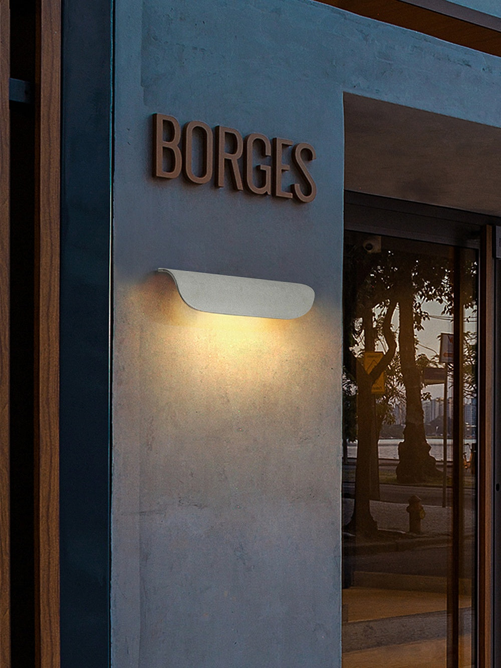 Bay Curved Garden Wall Light