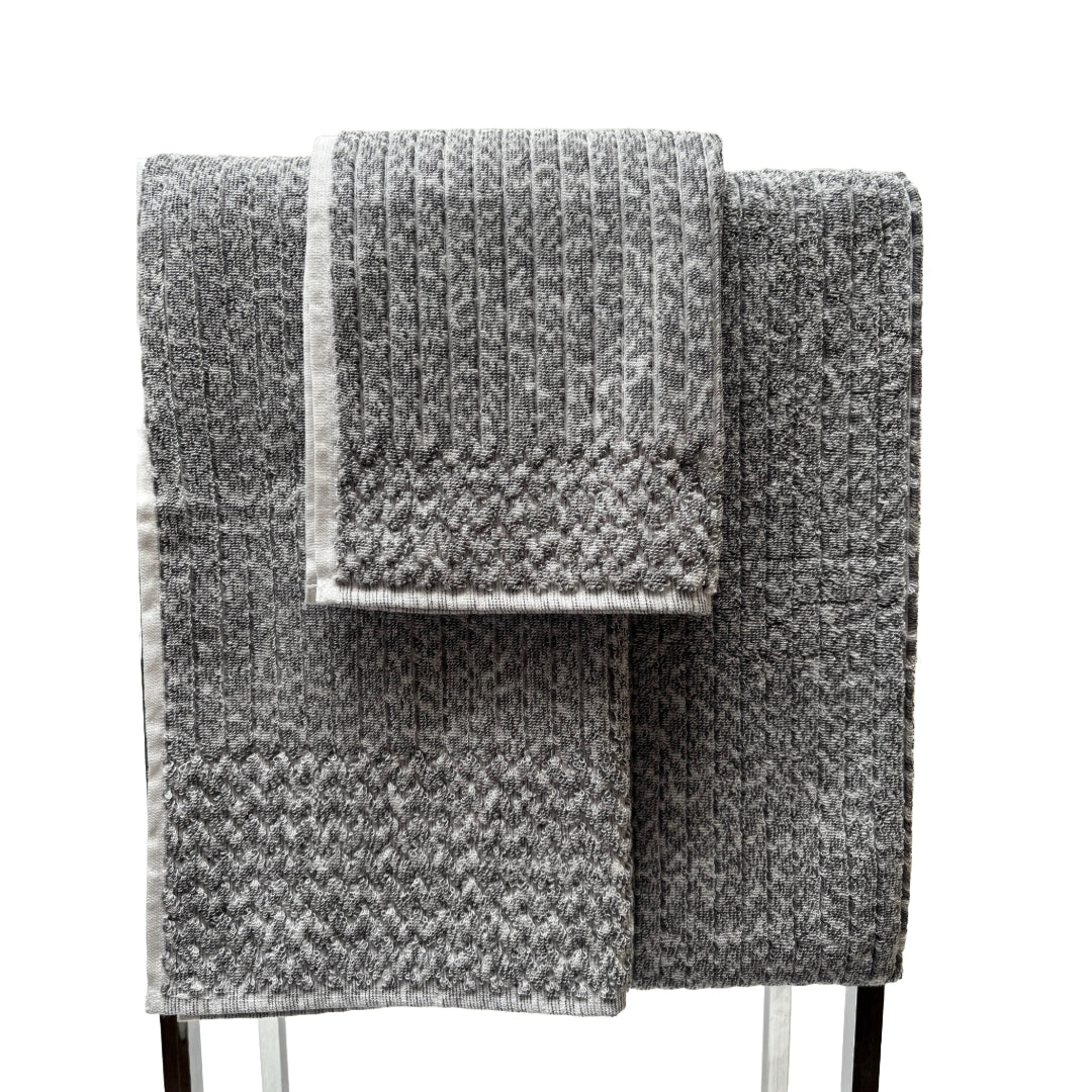 Bonini Chevron Silver Gray Degrade