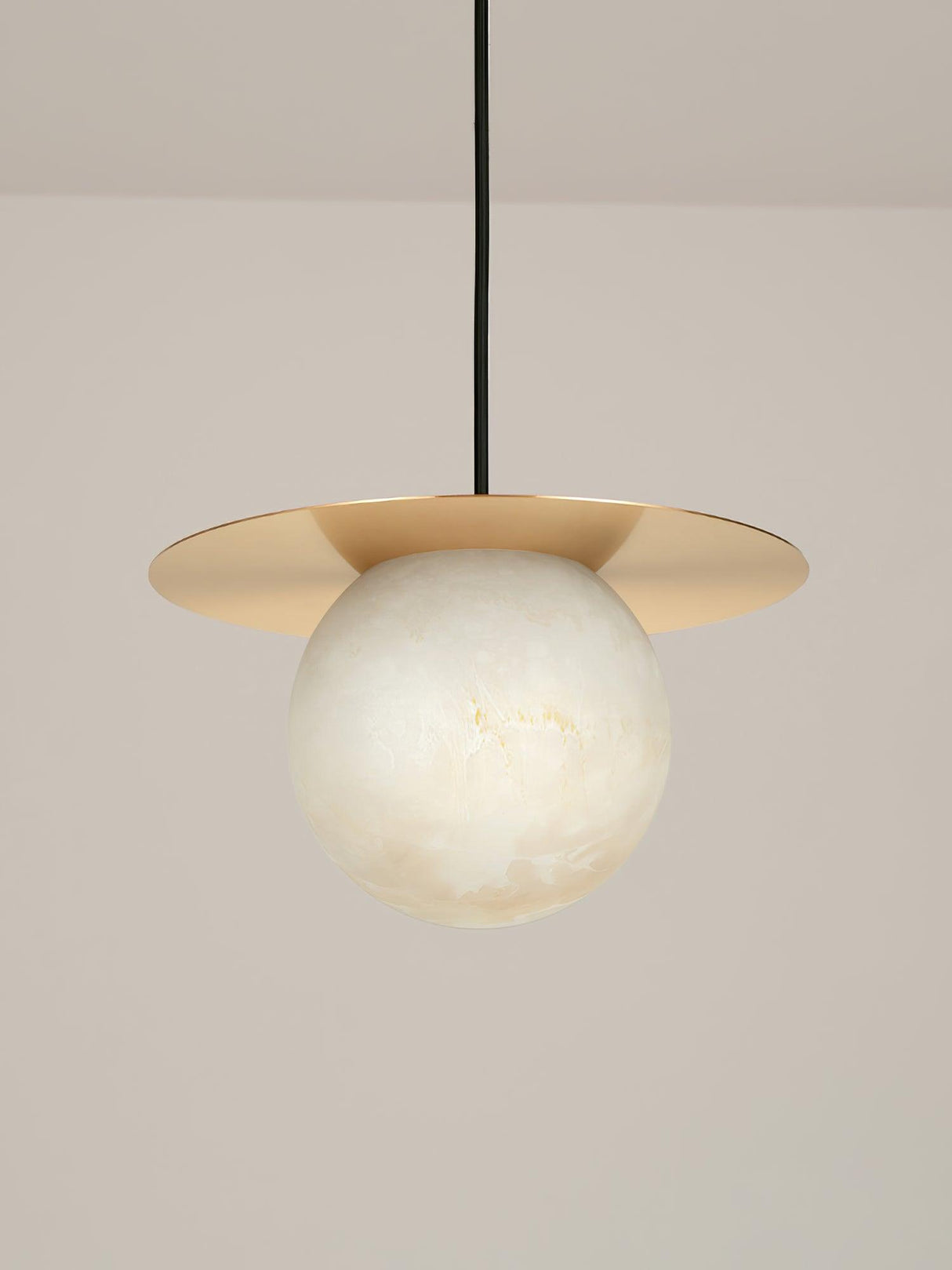 Alabaster Borra Pendant Light