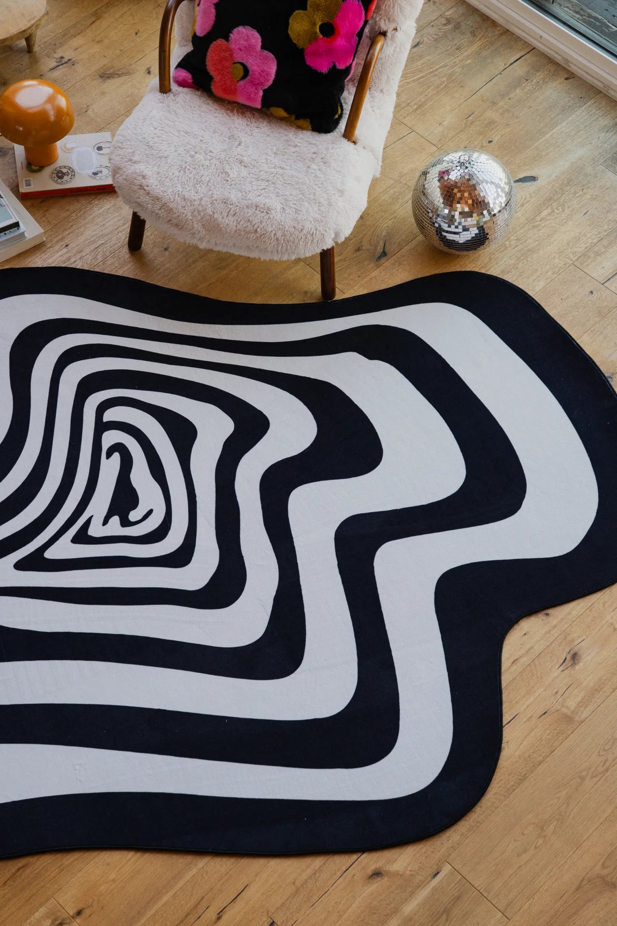 Black and White Vertigo Irregular Area Rug