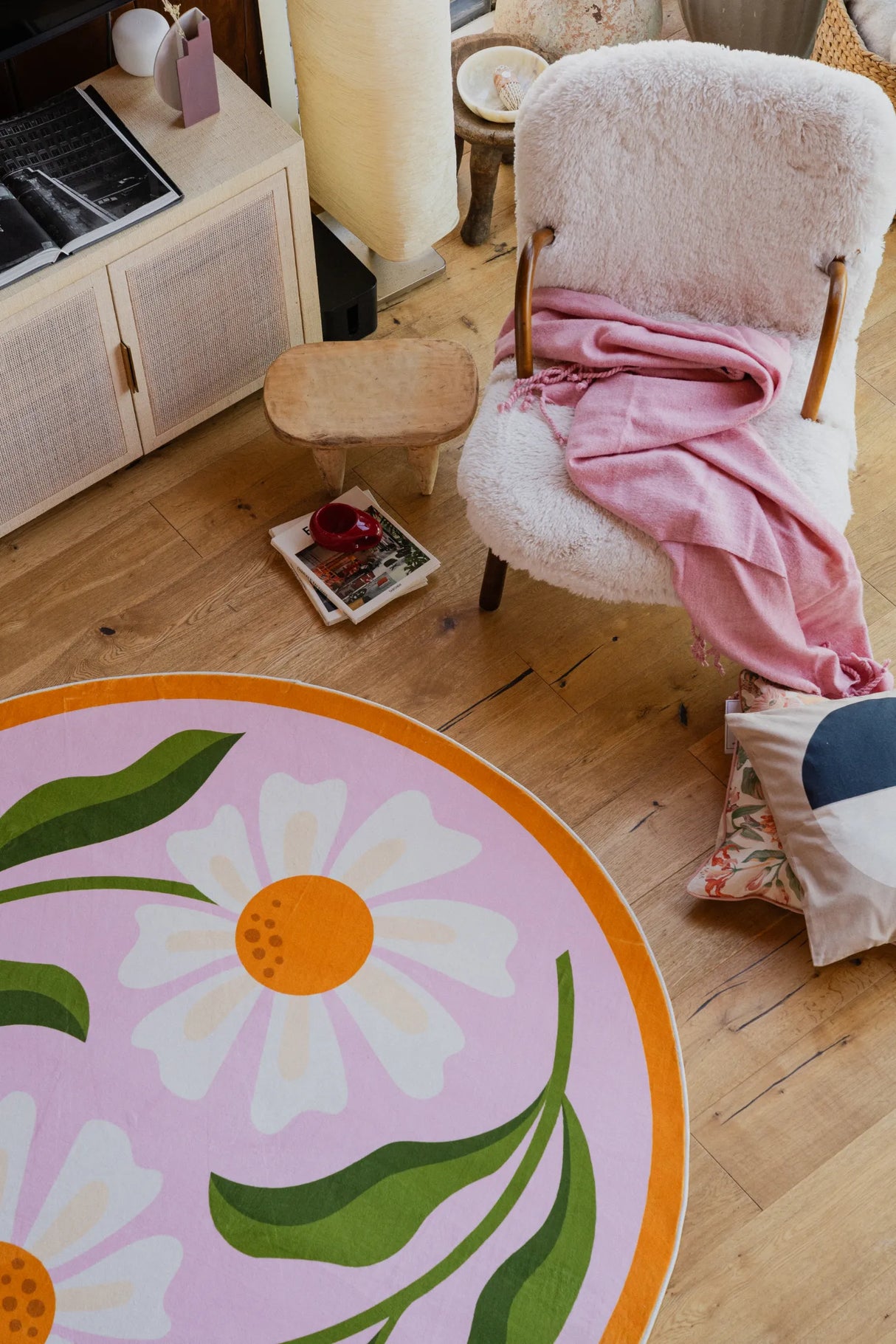 Dual Daisy Round Rug by Jessica Miller