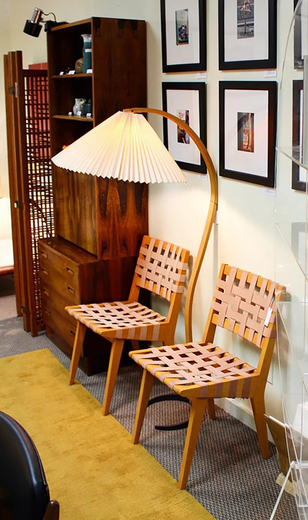 Caprani Wood Floor Lamp