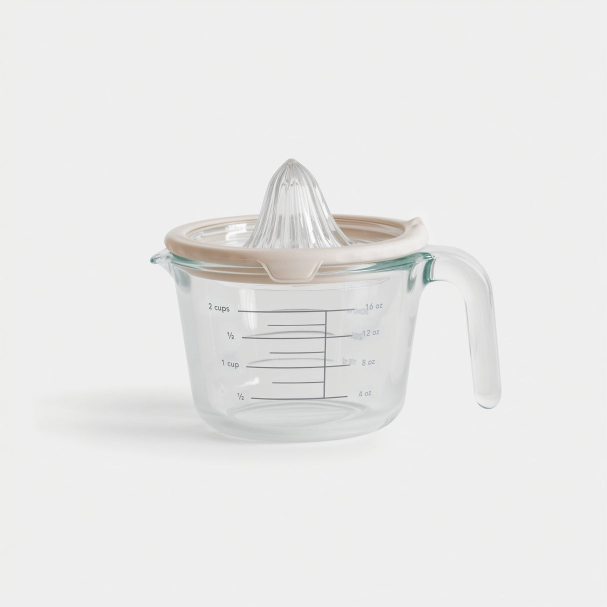 Measuring Cup with Juicer