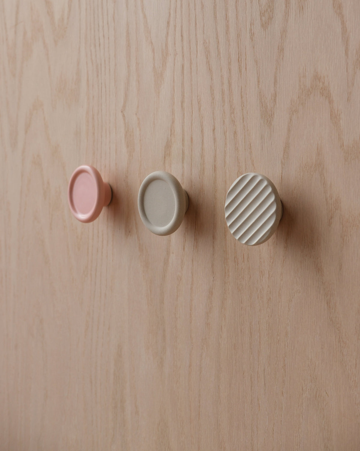 Sequence coat hook - Fluted