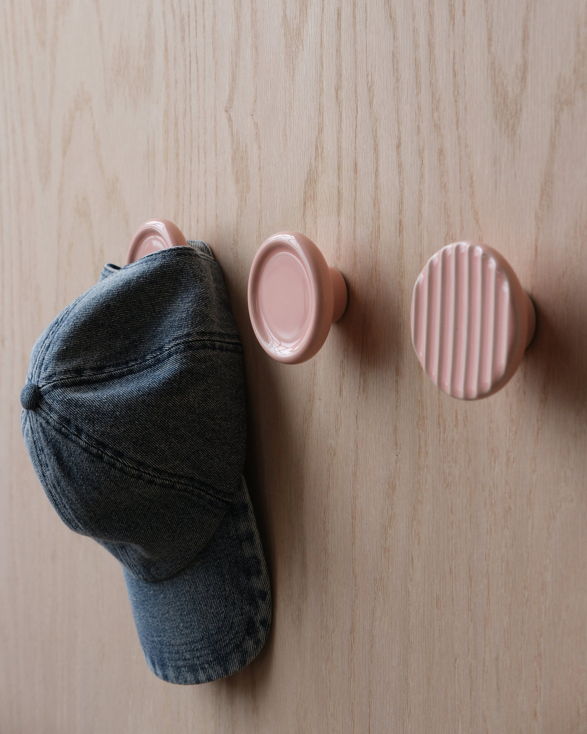 Sequence coat hook - Fluted
