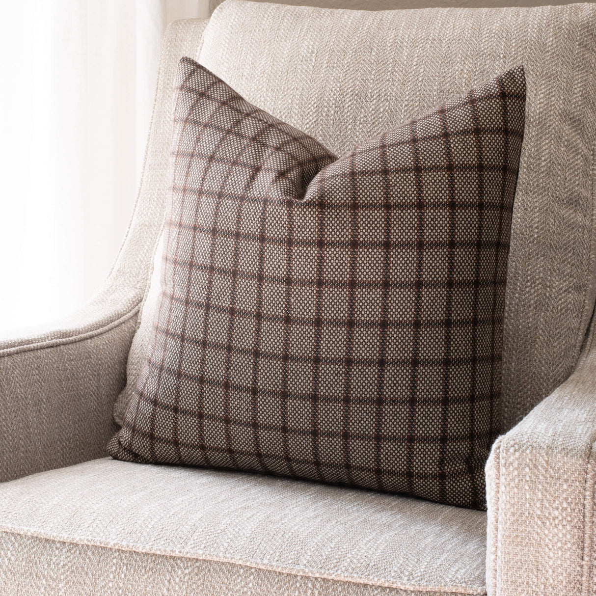 Paloma Handwoven Pillow Cover | Brown