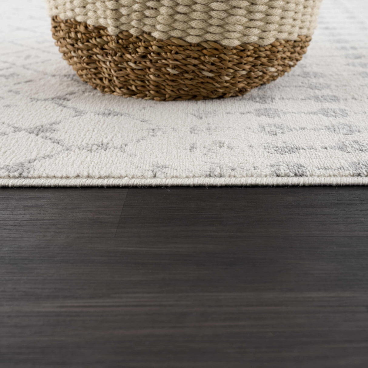 Tigrican Ivory 2331 Area Rug - Promo