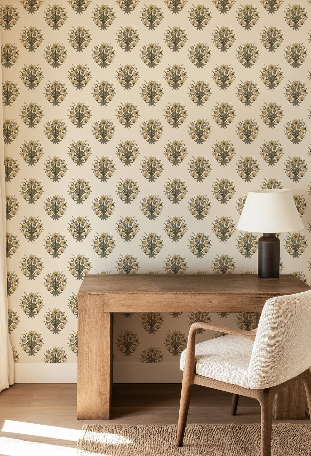 Elegant Daffodils Wallpaper - Exclusive Luxe