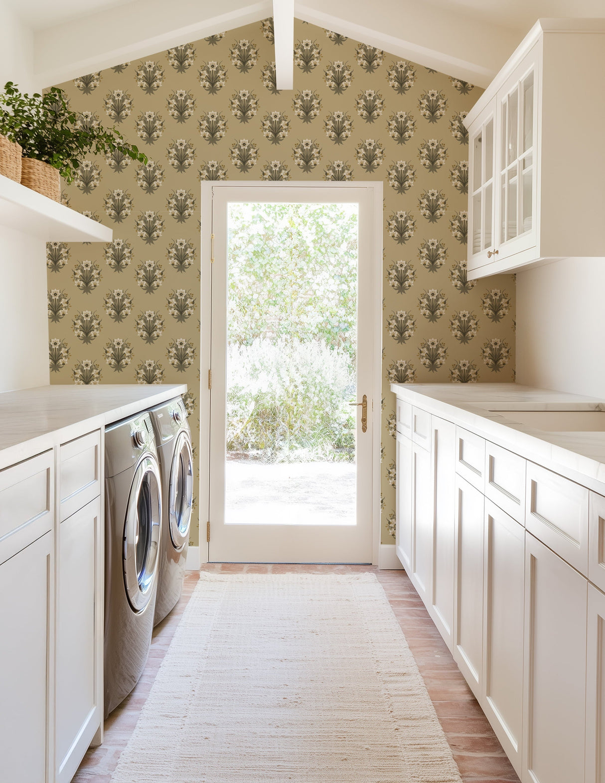 Elegant Daffodils Wallpaper - Exclusive Luxe