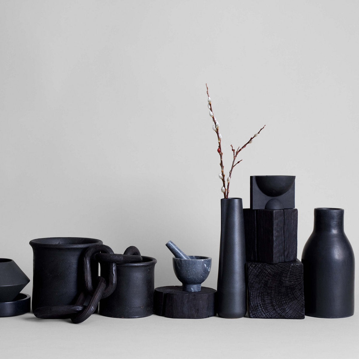 Black Novah Pitcher