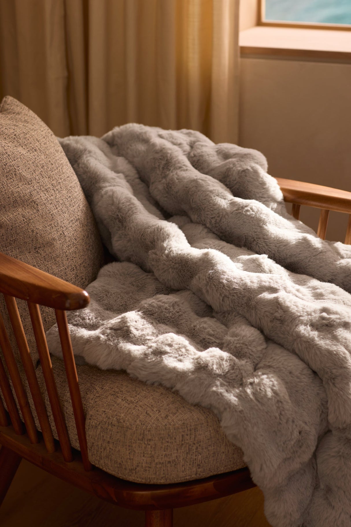 Bubble Cuddle Blanket