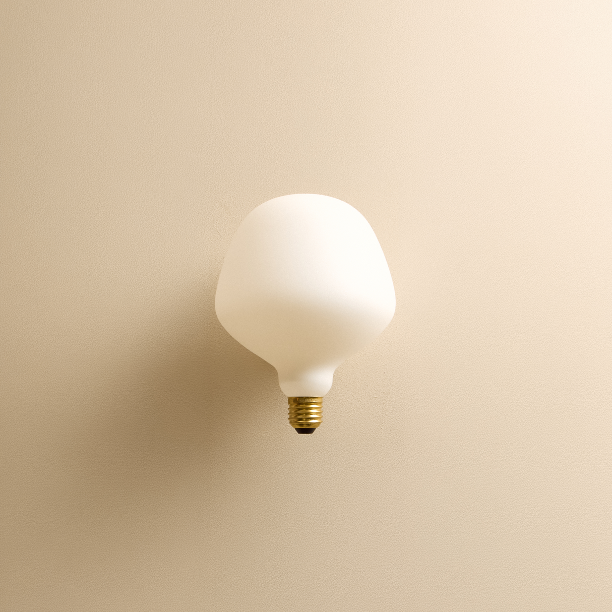 Enno E26 LED Bulb