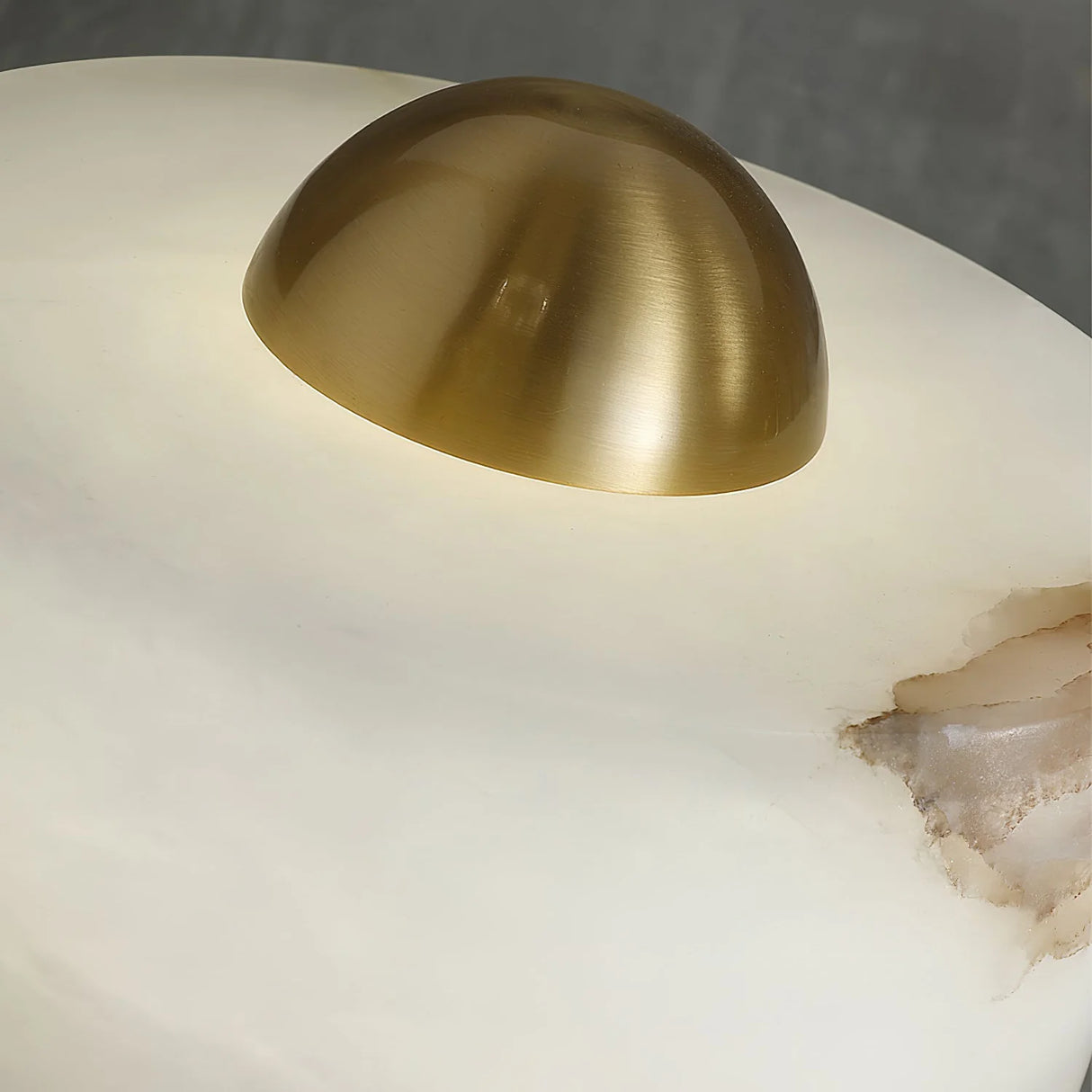 Exquisite Stone Alabaster Table Lamp