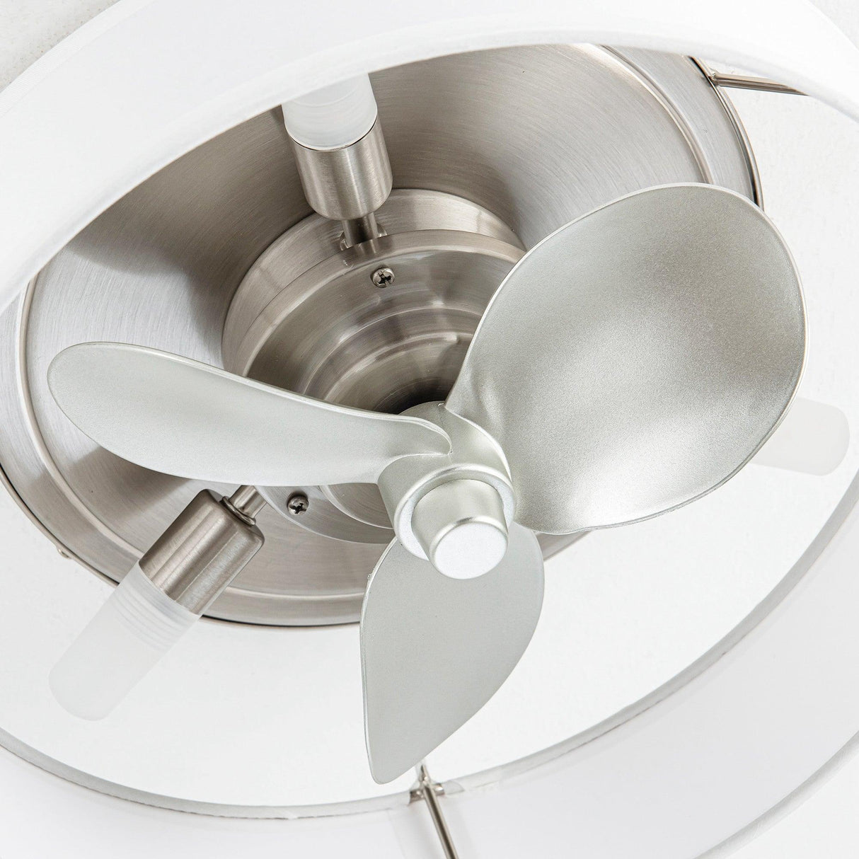 Vaczon 13" Modern Flush Mount Ceiling Fan